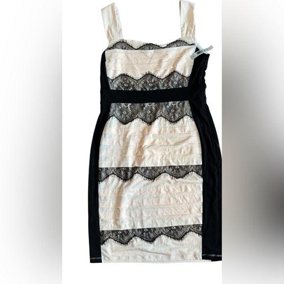 Aa Studio Dresses & Skirts - AA STUDIO AA Black and cream Floral Sequined Midi Dress